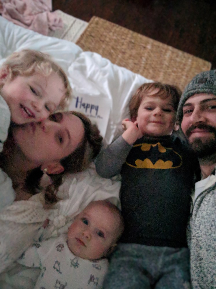 00100sportrait_00100_burst20190109170229993_cover