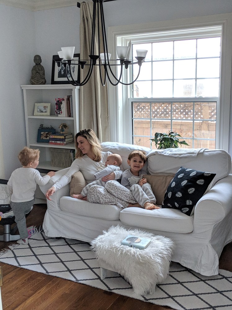 00000IMG_00000_BURST20190225082151368_COVER