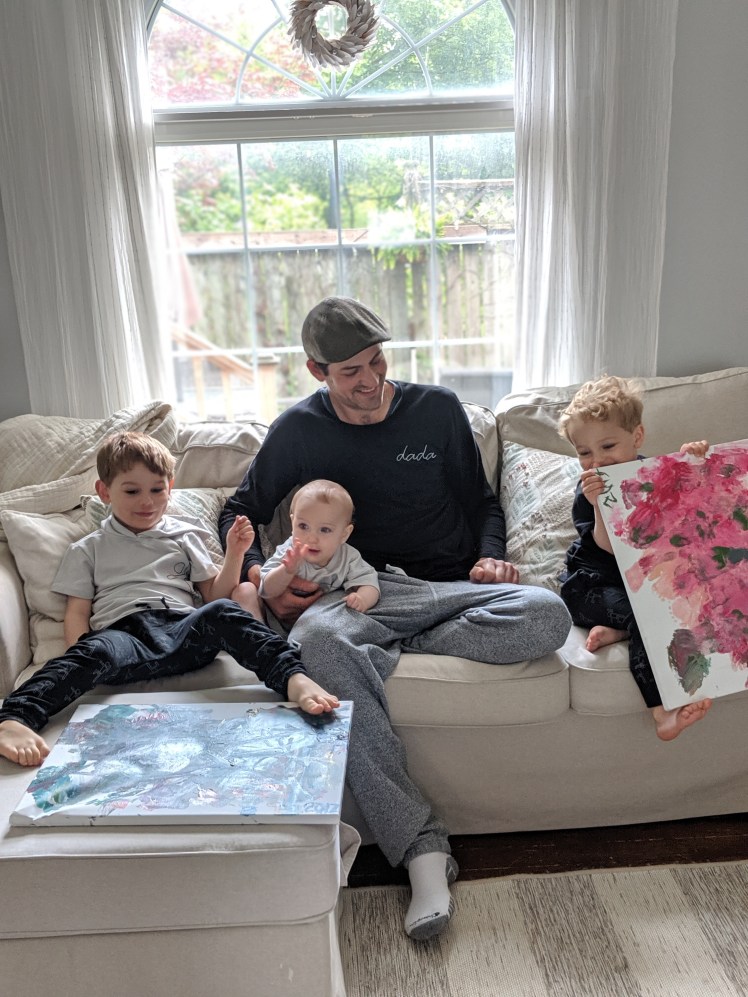 00100dPORTRAIT_00100_BURST20190602093813889_COVER