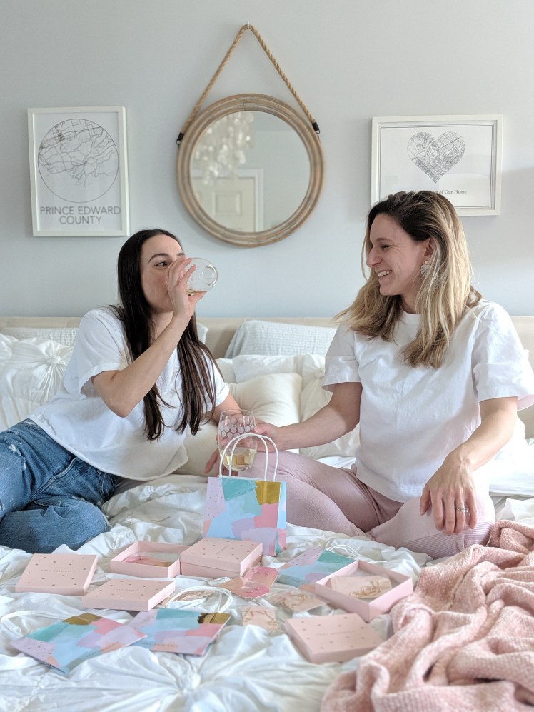 00100dPORTRAIT_00100_BURST20190602185619910_COVER